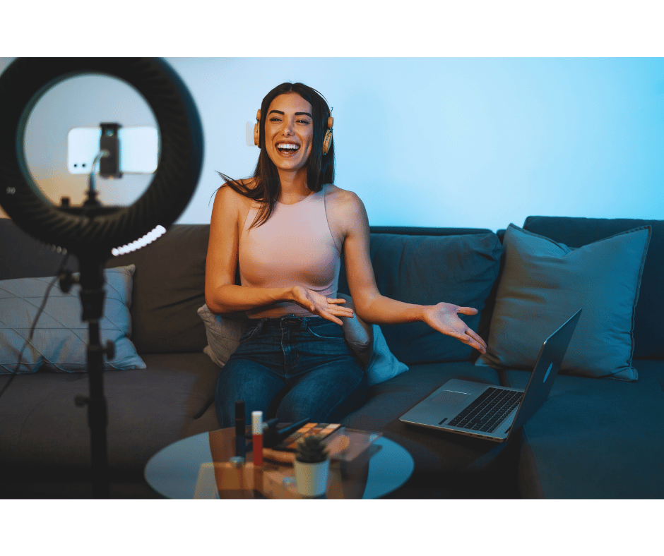 Image representing Vlogging